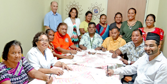 Church leaders and representatives from the United Church of Christ, Assumption Parish, Bukot Nan Jesus, Ahmadiyya Muslim Community, Reformed Congregational Church, Assembly of God, New Apostolic Church and the Meram in Jesus Church with pledges with Project Coordinator Tolina Tomeing and MOH officials. Photo: Hilary Hosia Pledge by MOH and Church Leaders