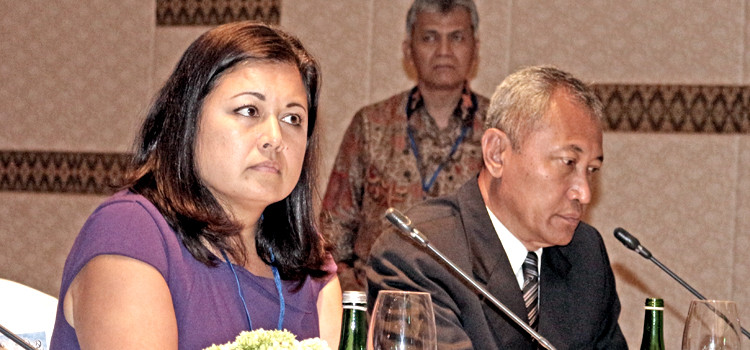 Despite significant efforts of Western and Central Pacific Fisheries Commission Chairperson Rhea Moss-Christian (pictured, left), the Commission failed to support calls by Pacific islands for controls on high seas fishing and stepped-up monitoring of tuna catches. Photo: Helen Greig. Island fisheries reps disappointed