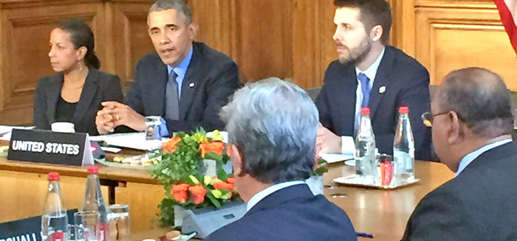 Foreign Minister Tony deBrum, left foreground next to President Chris Loeak during a meeting in Paris with US President Barack Obama, was named as one of the key power players at the global summit in Paris. Tony is Paris ‘power player’