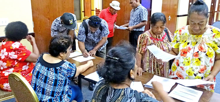 Principals and head teachers gather at the ICC for a presentation of Marshall Islands elementary testing results compared to other Pacific islands. Photo: Hilary Hosia. RMI students struggle with literacy