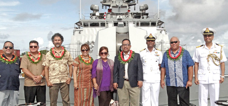 A team of RMI officials, led by Minister Mattlan Zackhras and his wife Angela (center) and Mayor Ladie Jack (second from right) by INS Satpura Captain An Pramod and Captain Himadri Bose. Photo: Isaac Marty. Indian stealth frigate visits Majuro
