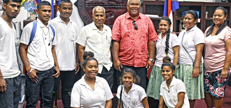 Ebeye students get a taste of Majuro Ebeye students get a taste of Majuro