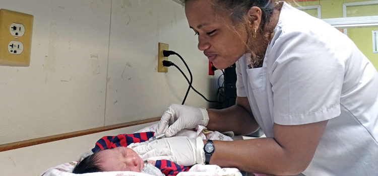 Hospital nurse Sylintina Taylor gives new-born baby Ruthann George an immunization shot Tuesday at the Maternity Ward of Majuro hospital. Photo: Hilary Hosia. Julia is back at MOH