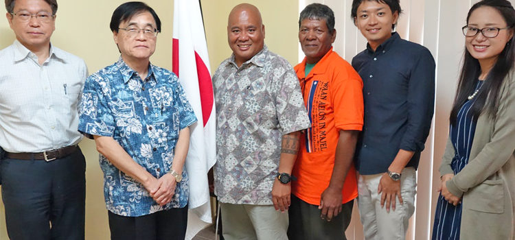 Japan Ambassador Hideyuki Mitsuoka and Waan Aelon in Majel Director Alson Kelen signed an agreement for a grassroots grant to the program. Japan backs canoe program