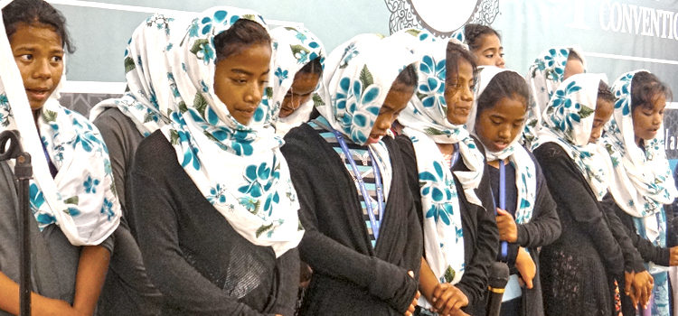 Muslim girls sing during the recent Ahmadiyya annual convention in Majuro. Photo: Hilary Hosia. Muslims hold 4th Jalsa