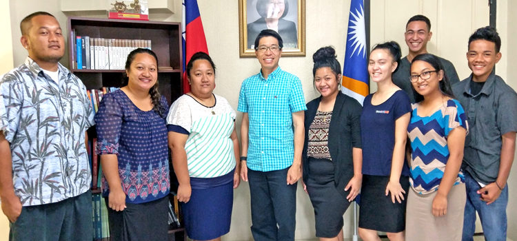 ROC Ambassador Winston Wen-yi Chen, center, greeted local students who will soon leave to begin university studies in Taiwan together with Ministry of Health staff. Nine scholarships to go to ROC