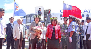 Taiwan President Tsai Ing-wen was welcomed to Majuro Monday by President Hilda Heine, a police honor guard, and a large turnout of VIPs and local students. Photo: Hilary Hosia.