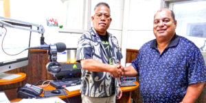 A memorandum between V7AB Radio Marshall Islands and KMWR 98.9 FM Radio in Springdale, Arkansas was sealed by V7AB General Manager Antari Elbon (left) and KMWR 98.9 FM founder Larry Muller at the V7AB studio.