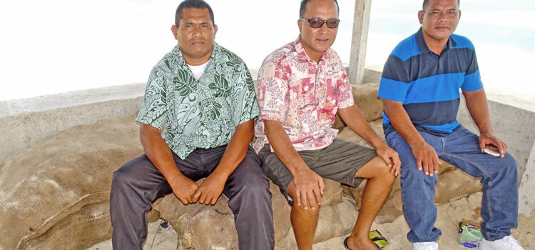 Copra bags pile up on Ailinglaplap