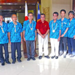 Marshall Islands Foreign Minister John Silk, center red shirt, with Japan Foreign Minister Taro Kono (to his left) and Japan delegation on visit to Majuro August 8. Kono announced a variety of Japan aid to the Marshall Islands during the short visit. Photo: Giff Johnson.