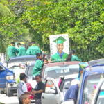 The first-ever Marshall Islands High School graduation float parade captured the attention of Majuro during a Rita-to-airport parade last week Thursday. Photo: Wilmer Joel.