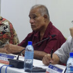 Nitijela Committee on Judiciary and Governmental Affairs heard testimony on proposed legislation to totally ban importation of betel nut. The ‪panel included Chairman Ujae Nitijela Member Atbi Riklon (center) and Ministers Chris Loeak (left) and Kessai Note. Photo: Hilary Hosia.‬