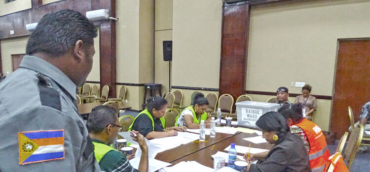 Forum team urges vote reform