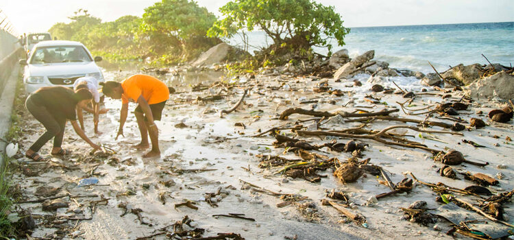 Tides flooding hits RMI, FSM