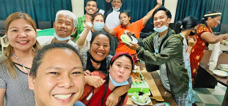 Students honor MIHS teachers