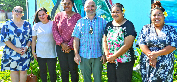 Australia sends five to uni