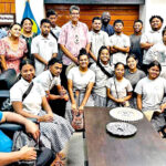 Palau President Surangel Whipps, Jr. took time out to welcome teachers, student and their parents from Ebeye. Photo: Chaperone and parent Annette Kabua.