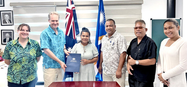 Aussies back women’s meeting