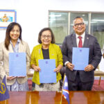 At the grant signing ceremony in Majuro last week, from left: ADB Deputy Director General for the Pacific Hideaki Iwasaki, ADB Executive Director Justine Diokno-Sicat, President Hilda Heine, Minister of Finance, Banking, and Postal Services David Paul and Minister of Works, Infrastructure and Utilities Thomas Heine. Photo: Samelda Leon.