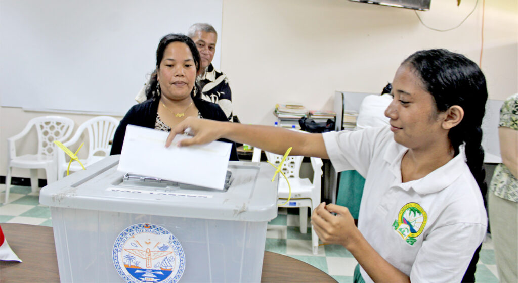 This image has an empty alt attribute; its file name is electoral-1-17.jpg