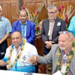 It was a happy occasion Monday at the signing of a three-country work plan agreement for the Federated States of Micronesia, RMI and Papua New Guinea to cooperate on fisheries electronic monitoring, dockside offloading of tuna, in-region processing, and scaling of Pacific Island Tuna’s tuna supply deal with Walmart. At the event in Honiara, from left front: FSM Secretary of Resources and Development Elina Akinaga, PNG Minister of Fisheries and Marine Resources Jelta Wong, and RMI Minister of Natural Resources and Commerce Tony Muller. Standing from left: Deputy Director of the FSM National Oceanic Resource Management Authority Matthew Chigiyal, Deputy Director of PNG National Fisheries Authority Leban Gisawa, Marshall Islands Marine Resources Authority Executive Director Glen Joseph, and Pacific Islands Forum Fisheries Agency Director-General Noan Pakop.