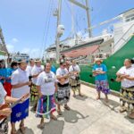 The Rongelap community was out in force to welcome the Rainbow Warrior and crew to the Marshall Islands. Photo: Giff Johnson.