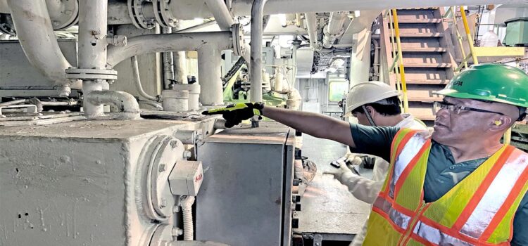 Keeping visiting vessels in line