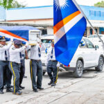 Police escort the casket of the late Iroojlaplap and President Christopher Loeak into Uliga Church for the start of the state funeral on August 28. Photo: Chewy Lin.