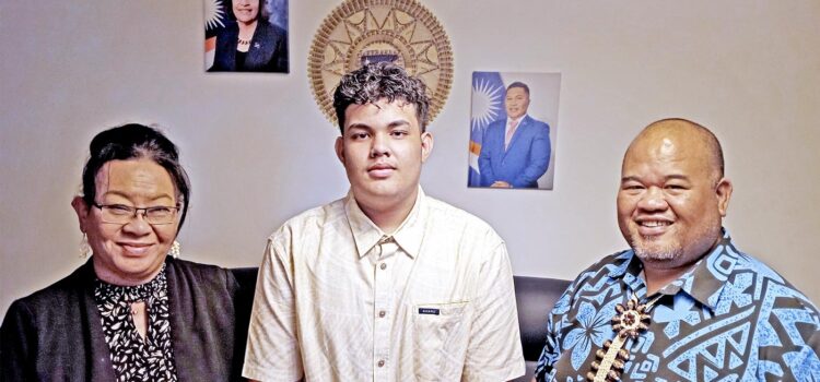 Enewetak youth speaks in Geneva