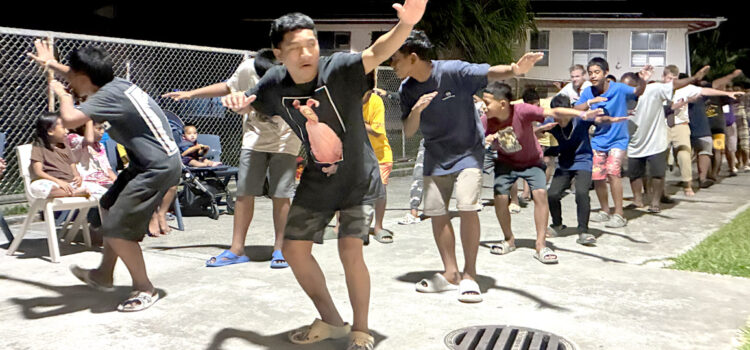 The Jenrok ward jepta of the Church of Jesus Christ of Latter-day Saints kicked off practices for Christmas on November 14. Photo: Wilmer Joel. Christmas cranks up slowly