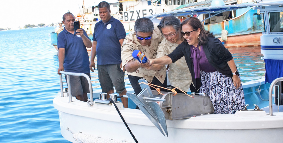 FL-boat-christen-1-16